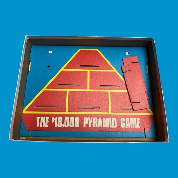 1974 Vintage $10,000 PYRAMID GAME Milton Bradley 2nd Edition COMPLETE - Picture 2 of 5
